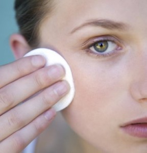 lotion démaquillante peau grasse